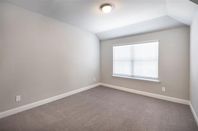 Building Photo - 899 Panorama Dr