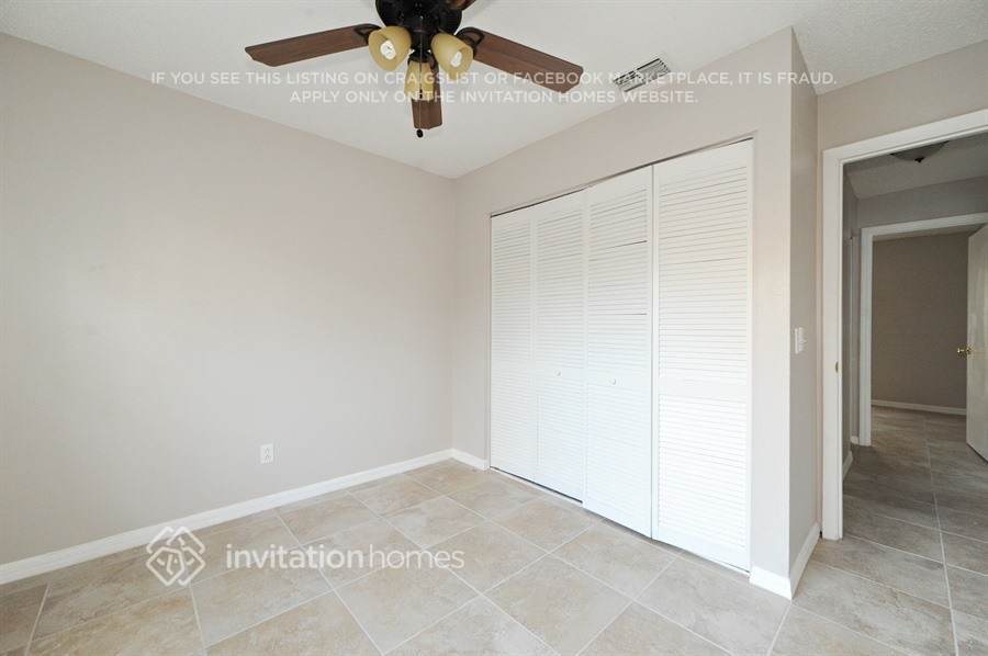 Building Photo - 1618 Crossridge Dr