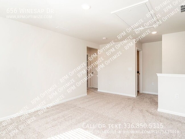 Building Photo - 656 Winesap Dr