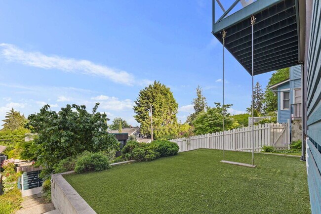 Building Photo - Architectural Madrona Retreat with Panoramic Lake Washington Views, Solar & Detached Office- Avai...