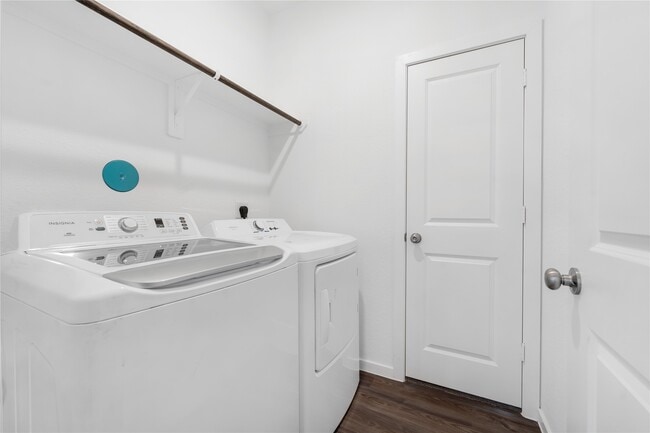 Building Photo - 5307 Sleepy Fox Ln