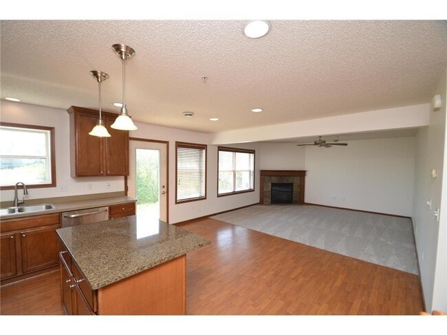 Building Photo - 15661 60th Ave N