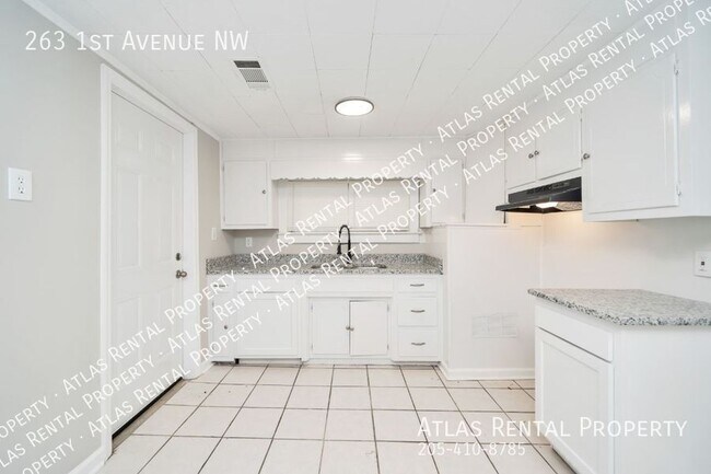 Building Photo - 263 1st Ave NW
