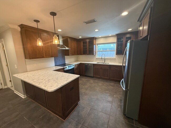 Building Photo - 2374 Stafford Dr
