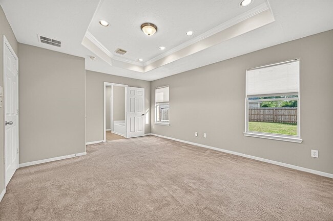 Building Photo - 24615 Amberleaf Ct