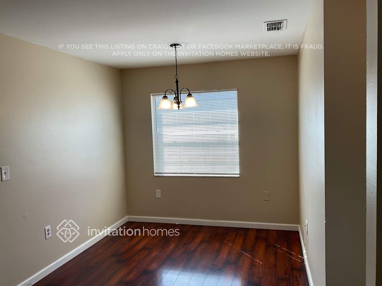 Building Photo - 341 Santiago Ct