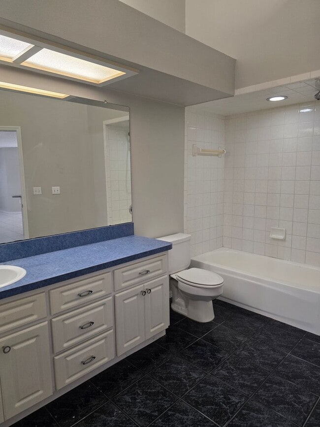 Building Photo - Gorgeous 3/2/2 with Pool in Inverness!!!