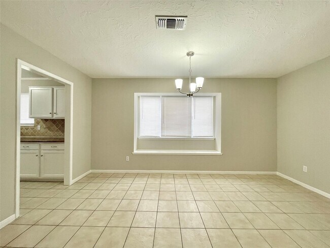 Building Photo - 7011 Brockington Dr