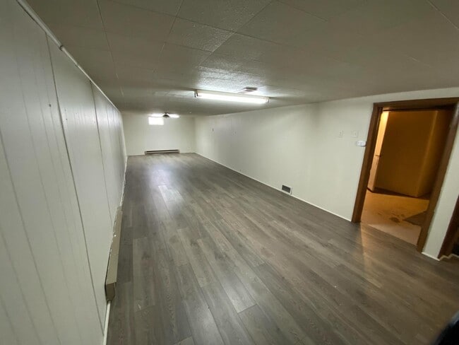 Building Photo - 912 N Kiwanis Ave