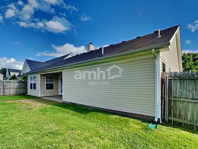 Building Photo - 837 Kaylee Cir