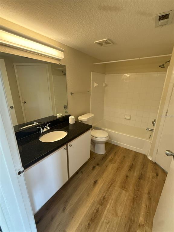 Building Photo - 2212 Grand Cayman Ct