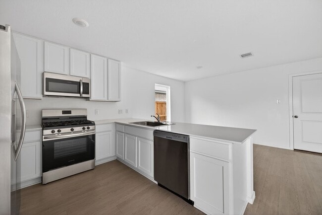 Building Photo - 26719 Prairie Smoke Ln