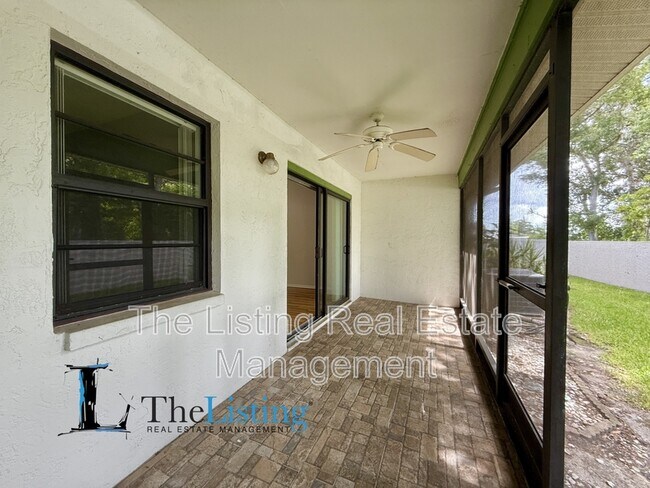 Building Photo - 2131 Ridge Rd S
