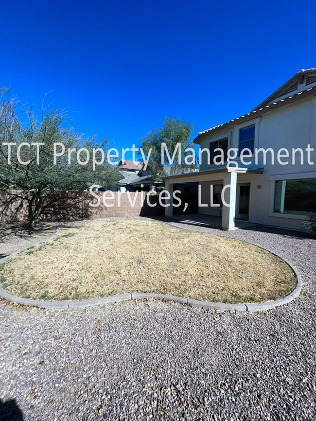 Building Photo - Large Home in Pecan Creek South