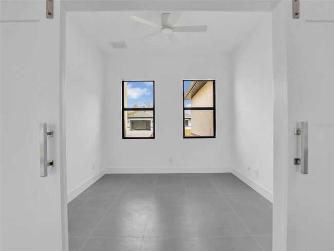 Building Photo - 6191 Kambach St