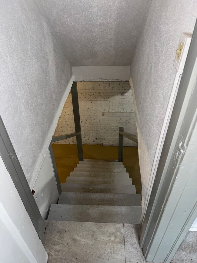 Building Photo - 1024 Quintard Ave