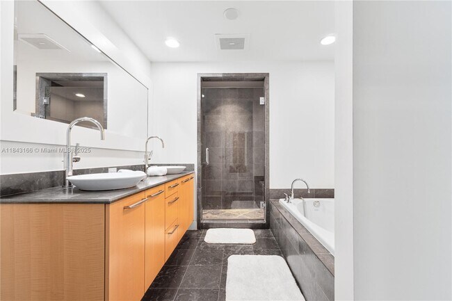 Building Photo - 3801 Collins Ave