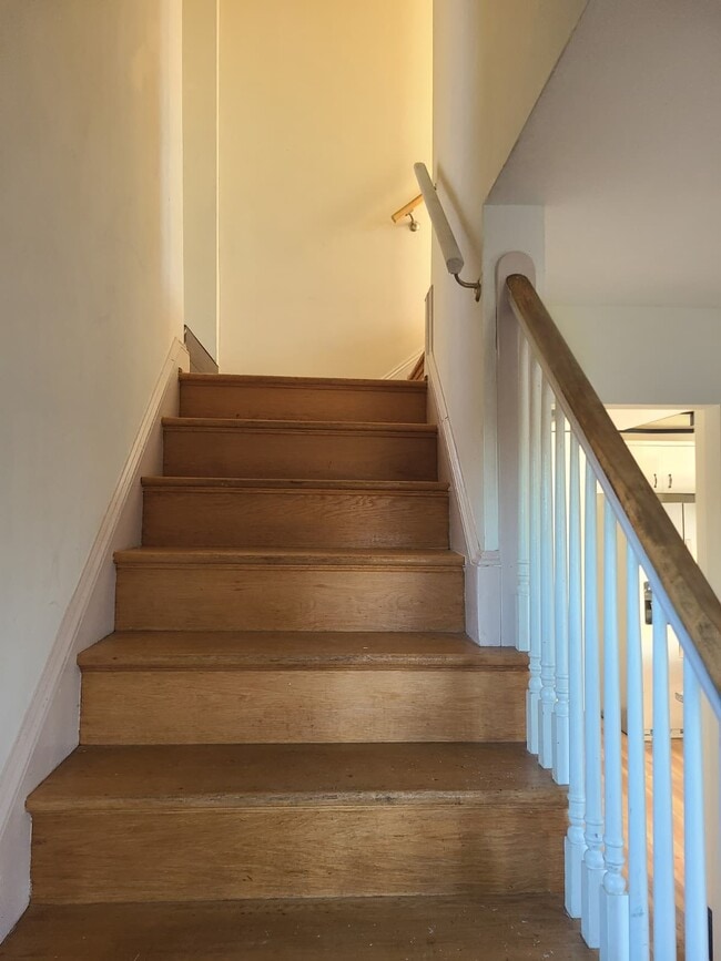 Building Photo - 22101 Ridge Rd