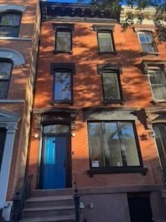 Building Photo - 375 6th Ave