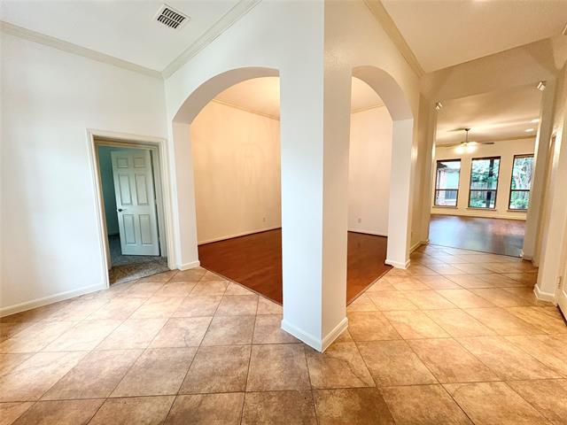 Building Photo - 5827 Windy Meadow Ln
