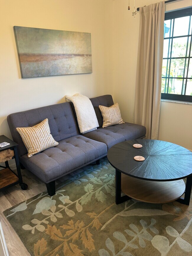 Building Photo - 19505 Quesada Ave