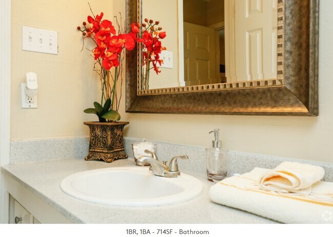 Building Photo - Diamond Hill at Westheimer