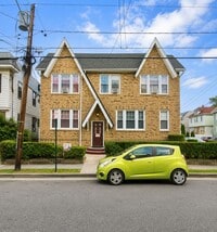 Building Photo - 156 Carolina Ave