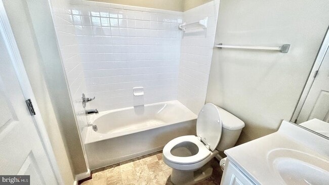 Building Photo - 3030 Chinkapin Oak Ln