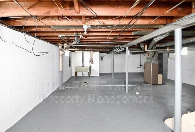 Building Photo - 2421 Nicholas Pl NW