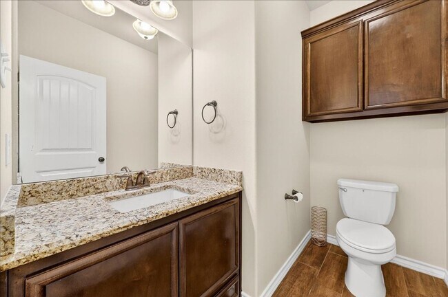 Building Photo - 2417 Badlands Dr