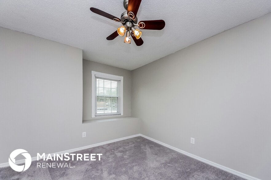 Building Photo - 857 Heather Glen Cir