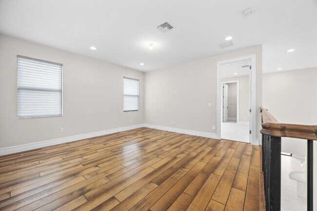 Building Photo - 9168 Benedetta Pl