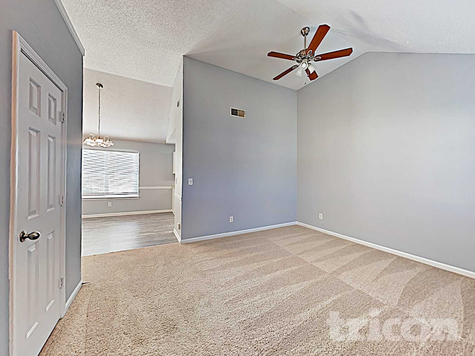 Building Photo - 216 Ernestine Way