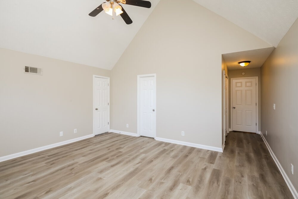 Building Photo - 2627 Windage Dr SW