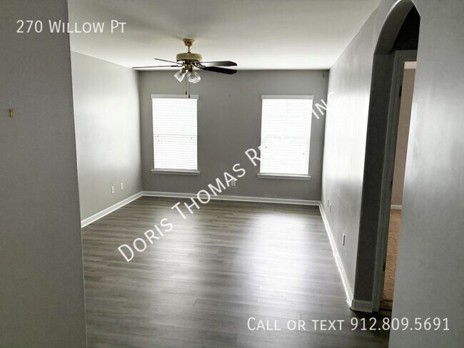 Building Photo - 270 Willow Point Cir