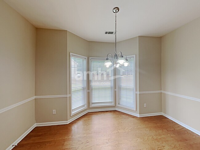 Building Photo - 3787 Idlewild Pl