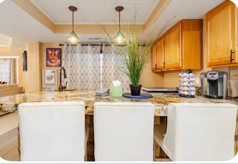 Building Photo - 488 Lana Ct