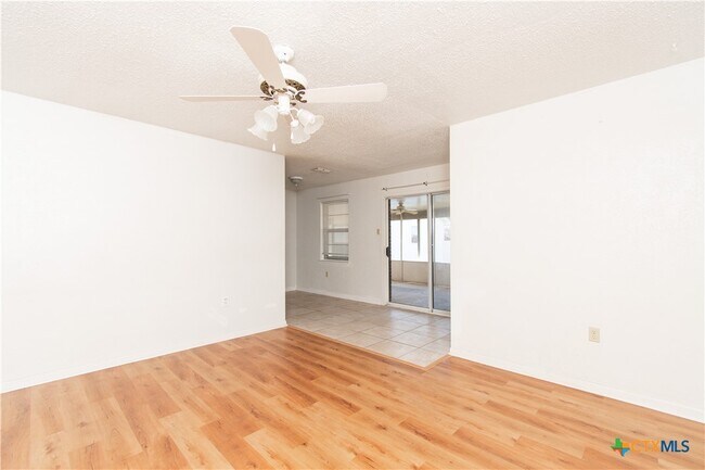 Building Photo - 119 Wolfe Rd