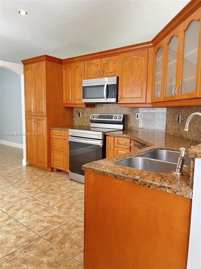 Building Photo - 1273 NW 171st Terrace