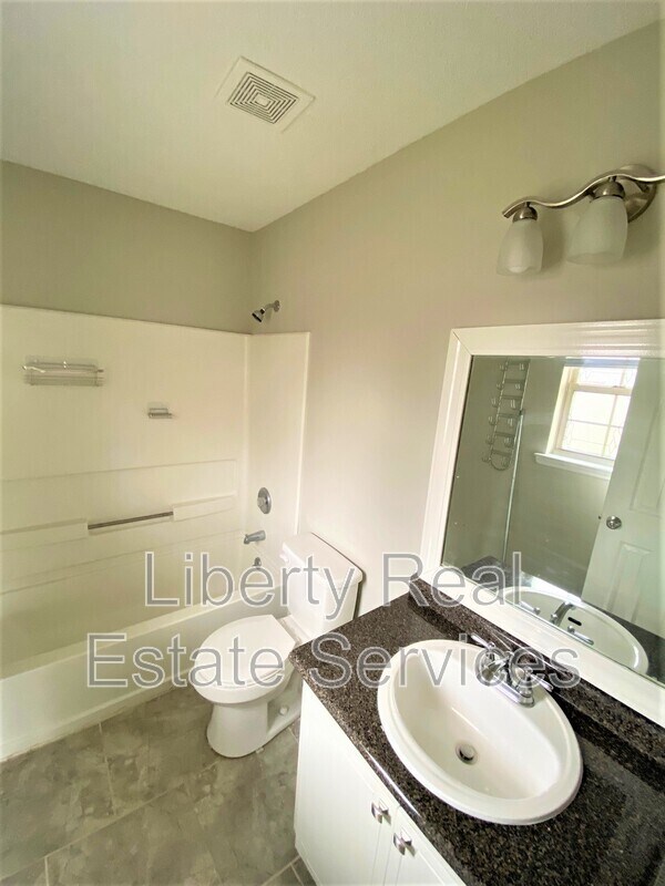 Building Photo - 1758 Ashton Dr