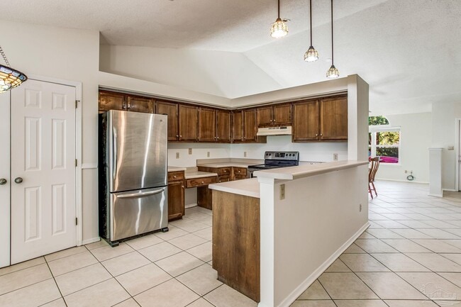 Building Photo - 3565 Stratford Ln