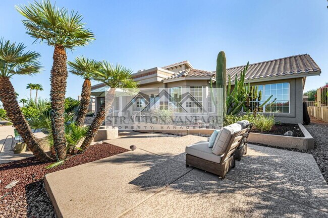 Building Photo - 15848 E Brodiea Dr