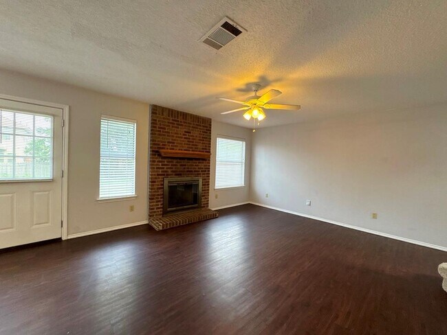 Building Photo - 14009 Maricella Ln