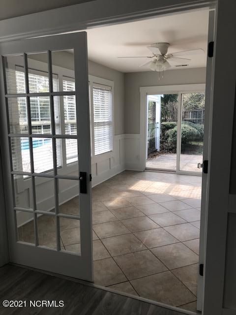 Building Photo - 825 Royal Bonnet Ct