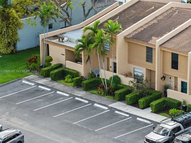 Building Photo - 1360 NW 97th Terrace