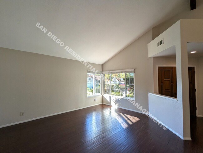 Building Photo - Beautiful Single Story Home in the PERFECT Rancho Bernardo Location