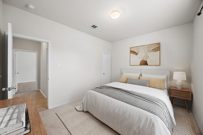 Building Photo - 73 Mallard Ln