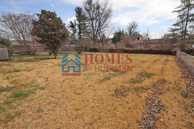 Building Photo - 4 Bedroom | 3 Bath | Newburgh by Gateway