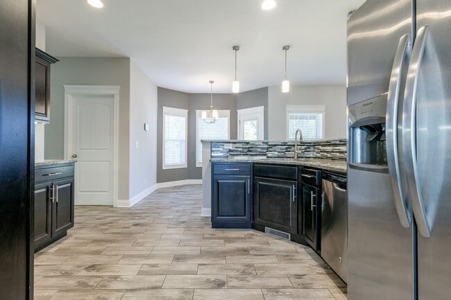 Building Photo - 1601 Wonderboy Ct