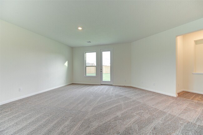 Building Photo - 6120 Whitewing Rd